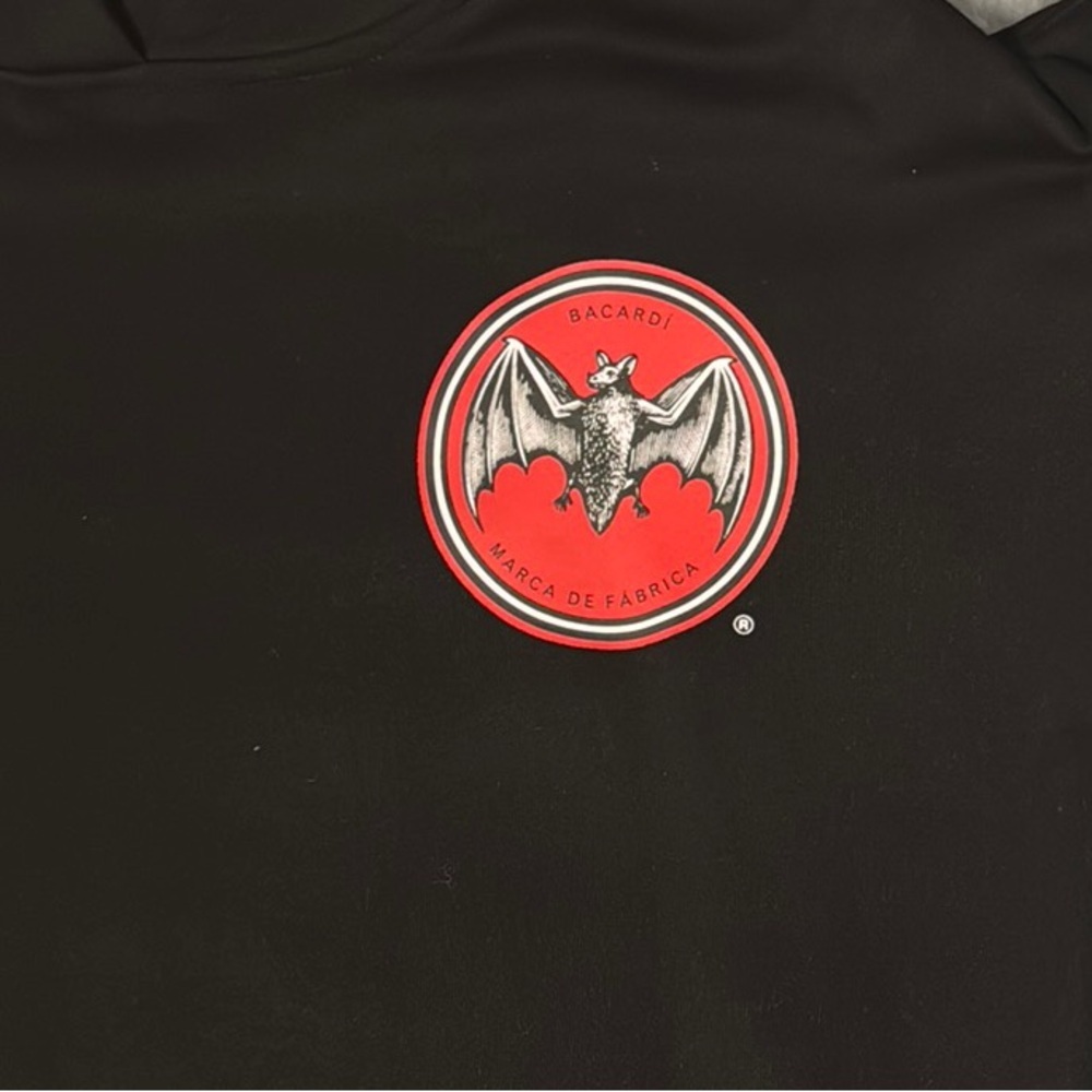 Bacardi Size L Black and Red Hoodie NWOT - Picture 5 of 5